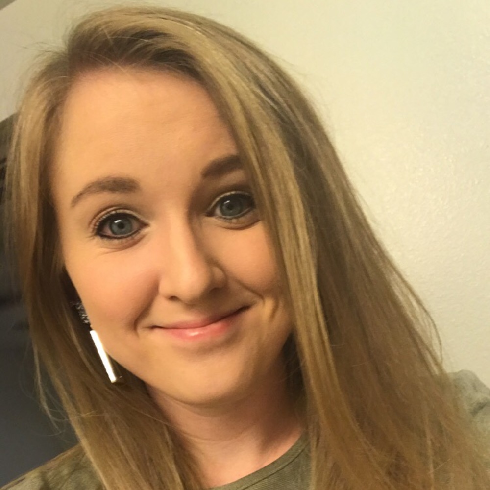 Meet your Posher, Lindsey